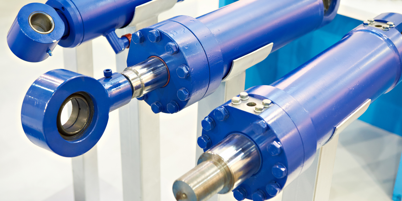 Eaton sells hydraulics business to Danfoss