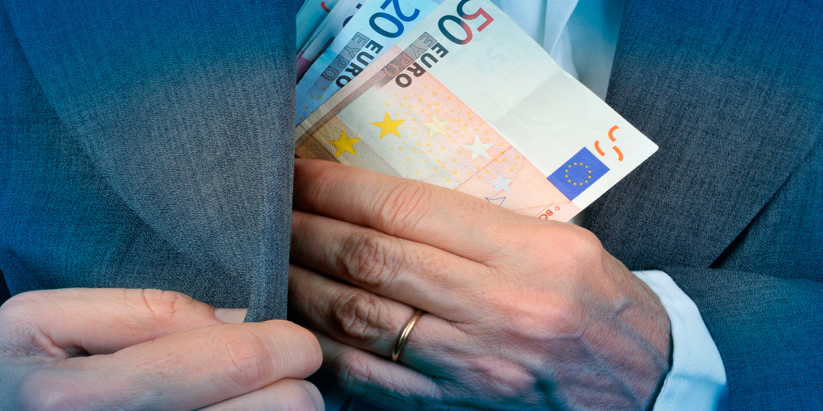 The_French_AntiCorruption_Agency_SOCIAL