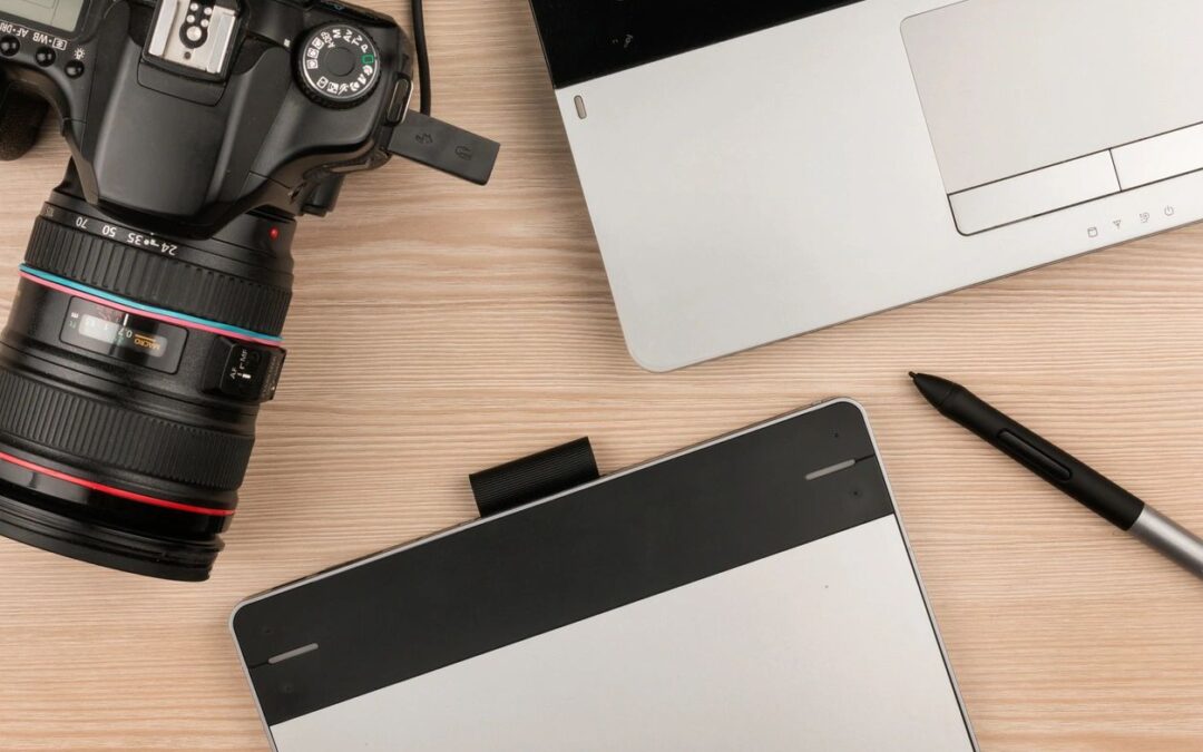 desk camera laptop
